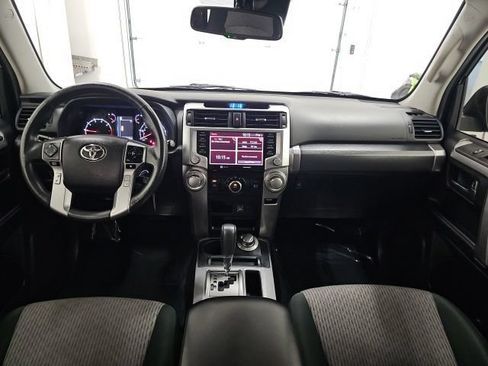 Used 2021 Toyota 4Runner SR5 AWD/4WD image 29