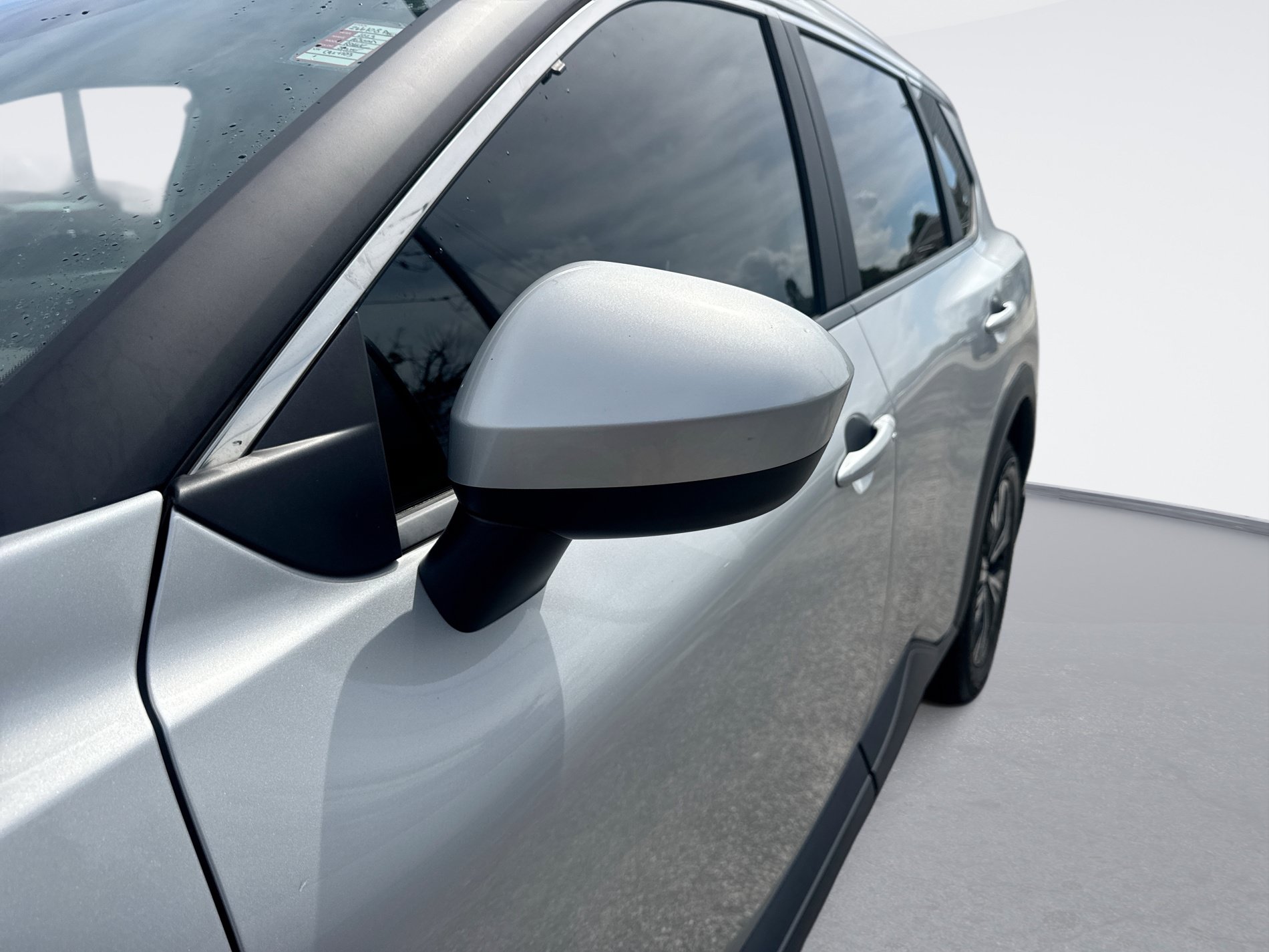 Certified 2023 Nissan Rogue SV w/ SV Premium B Package FWD image 12