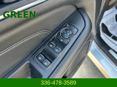 Used 2024 Ford Edge Titanium AWD/4WD image 12