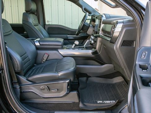 Used 2024 Ford F150 Platinum image 42