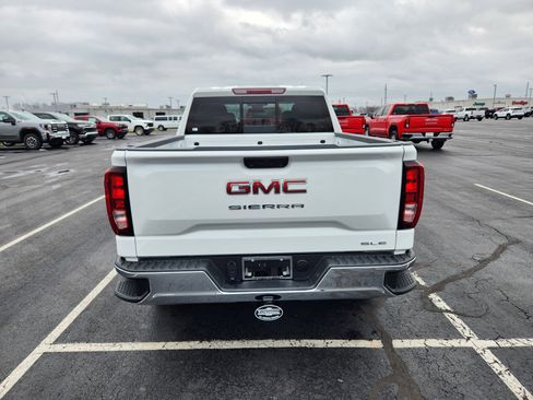 New 2025 GMC Sierra 1500 SLE w/ Preferred Package image 4