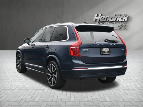 Used 2024 Volvo XC90 B6 Plus AWD/4WD image 8