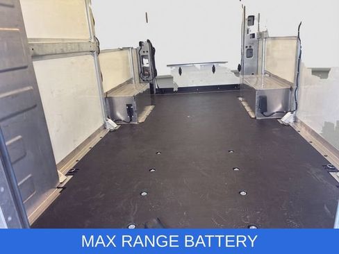 Used 2023 Chevrolet Brightdrop 600 w/ Active Safety Package 2 AWD/4WD image 14
