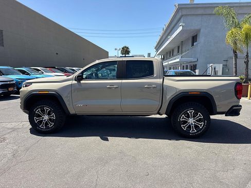 Used 2023 GMC Canyon AT4 AWD/4WD image 5