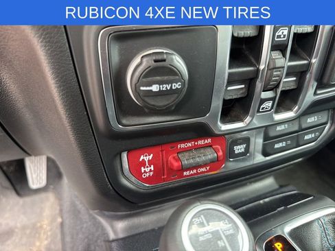 Used 2021 Jeep Wrangler Unlimited Rubicon 4xe w/ Steel Bumper Group AWD/4WD image 28