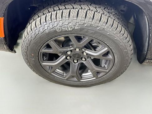 New 2026 Jeep Grand Wagoneer 4WD image 30