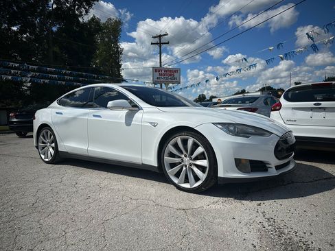 Used 2013 Tesla Model S image 4