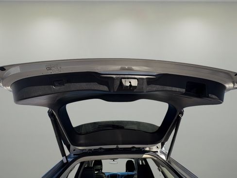 Used 2017 Ford Edge Titanium w/ Equipment Group 301A image 38