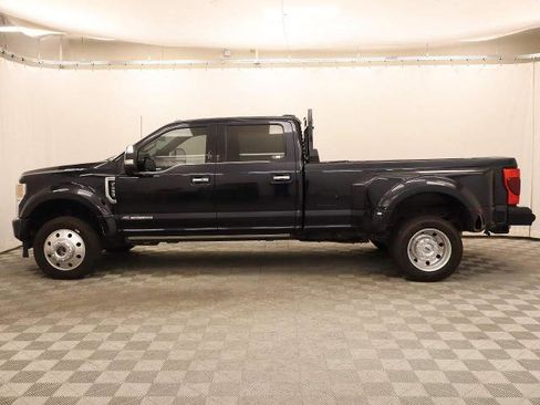 Certified 2021 Ford F450 Platinum w/ FX4 Off-Road Package image 13