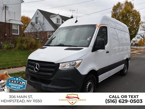 Used 2025 Mercedes-Benz Sprinter 2500 image 2