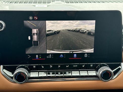 New 2026 GMC Canyon AT4 w/ Technology Plus Package AWD/4WD image 25