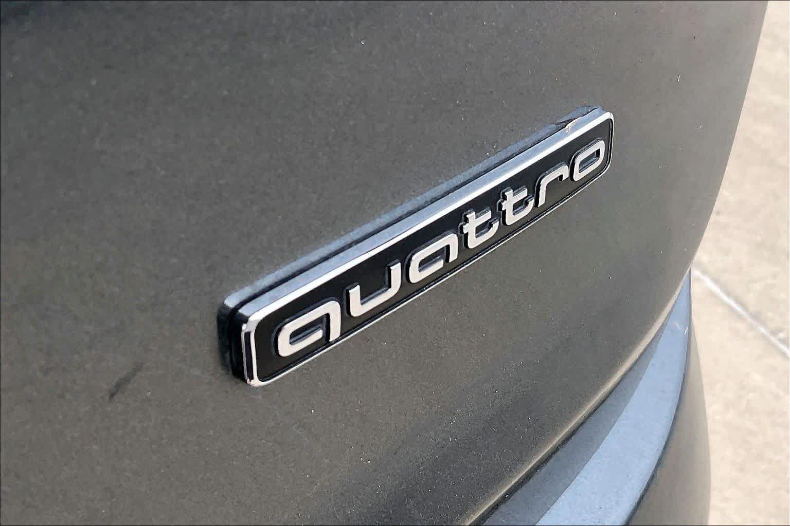 Used 2024 Audi Q7 3.0T Prestige AWD/4WD image 9