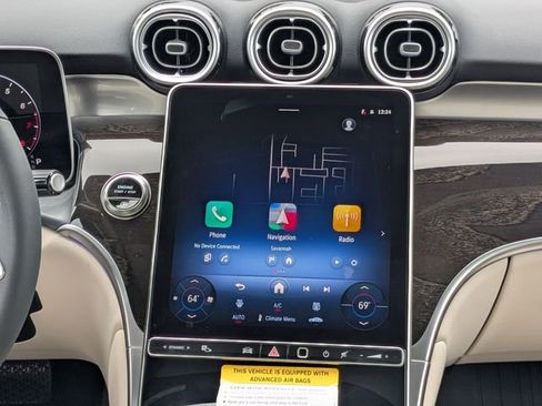 New 2026 Mercedes-Benz GLC 300 image 17
