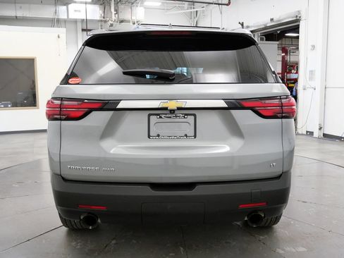 Used 2023 Chevrolet Traverse LT w/ LPO, Floor Liner Package AWD/4WD image 6