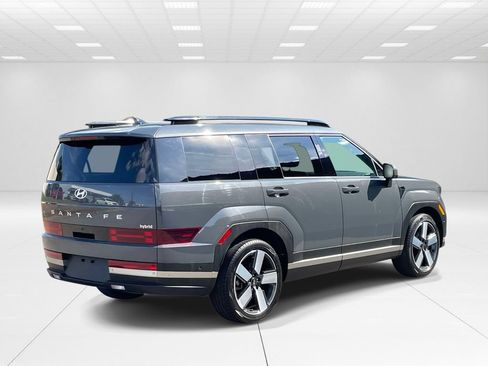 Certified 2025 Hyundai Santa Fe Limited FWD image 6
