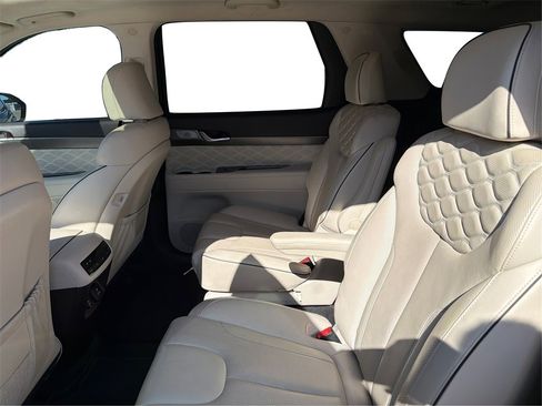 Used 2020 Hyundai Palisade Limited image 11
