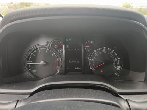 Used 2023 Toyota 4Runner SR5 Premium w/ Moonroof Package image 17