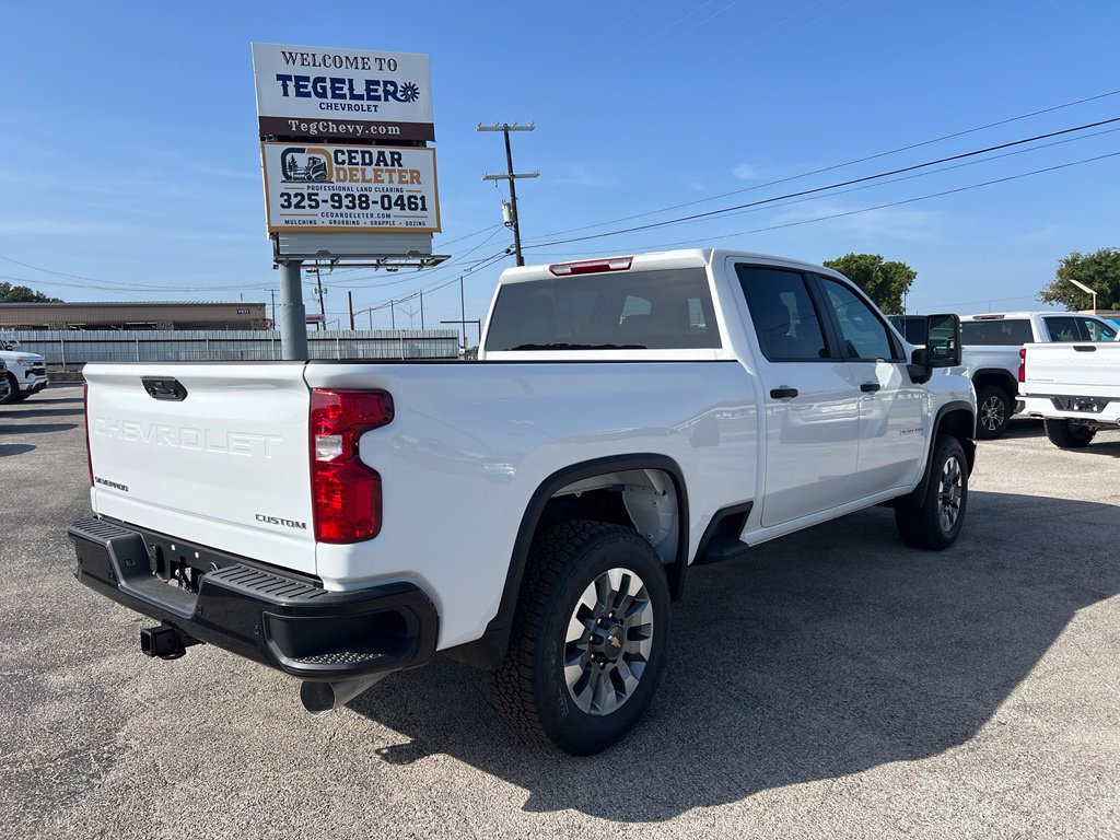 New 2026 Chevrolet Silverado 2500 Custom w/ Custom Value Package AWD/4WD image 4