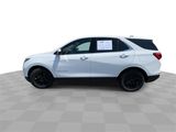 Used 2020 Chevrolet Equinox LT w/ Driver Convenience Package image 5