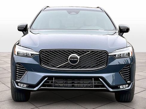 New 2026 Volvo XC60 B5 Core image 5