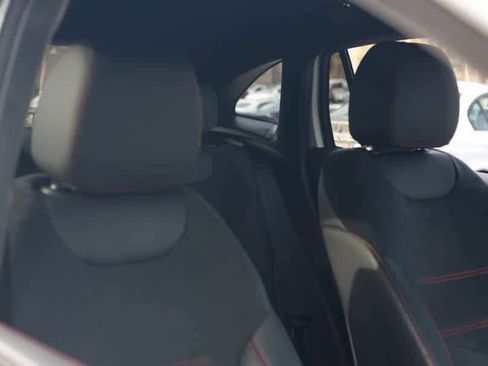 Certified 2025 Mercedes-Benz GLA 250 GLA 250 image 22