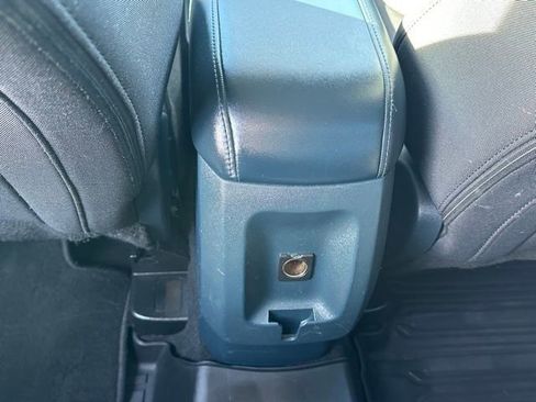 Used 2022 Ford Maverick XL w/ Equipment Group 100A Standard image 16