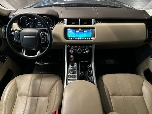 Used 2017 Land Rover Range Rover Sport HSE image 17