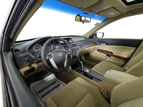 Used 2012 Honda Accord EX image 10