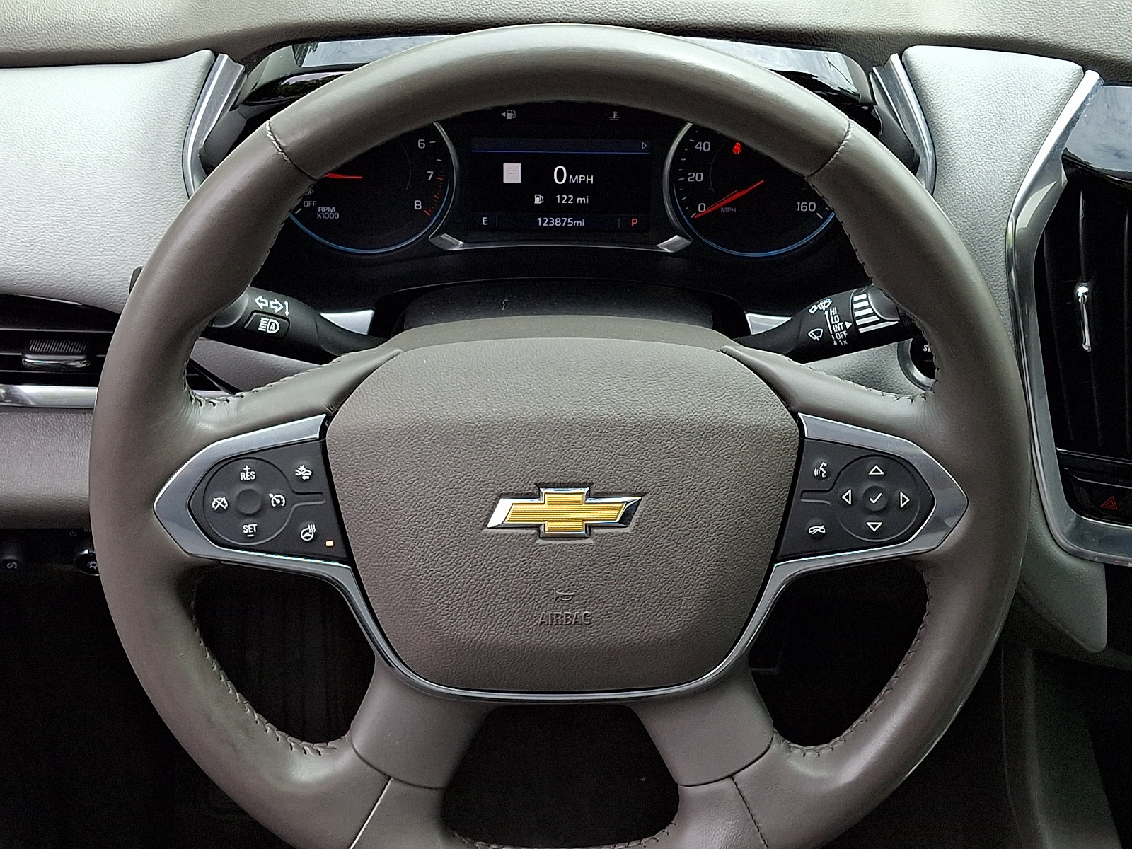 Used 2021 Chevrolet Traverse LT w/ LT Premium Package AWD/4WD image 21
