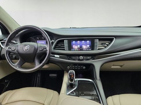 Used 2020 Buick Enclave Essence FWD image 24