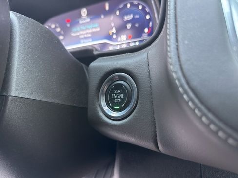 Used 2023 Chevrolet Tahoe LT w/ Luxury Package image 11