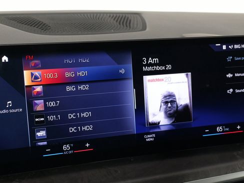 Used 2023 BMW X7 xDrive40i image 62