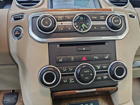 Used 2016 Land Rover LR4 HSE image 36