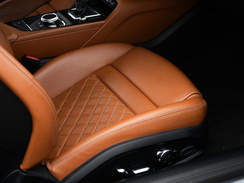 Used 2022 Audi R8 V10 performance image 26