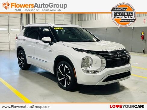 Used 2025 Mitsubishi Outlander SEL AWD/4WD image 1