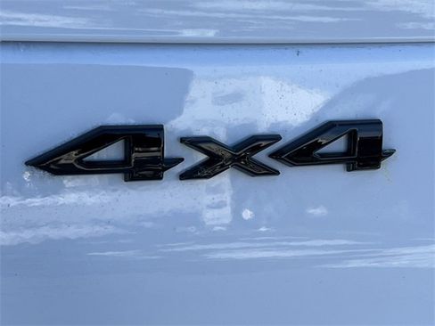 New 2025 Jeep Grand Cherokee L Limited image 9