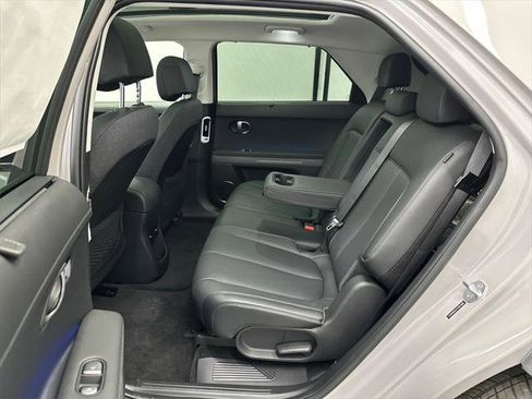 New 2026 Hyundai Ioniq 5 Limited image 24