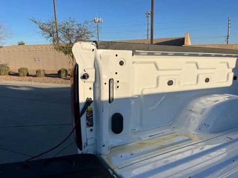 Used 2024 GMC Sierra 2500 SLE w/ SLE Convenience Package image 13