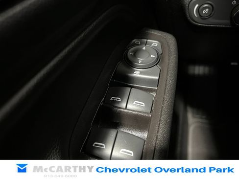 Used 2019 Chevrolet Equinox LT FWD image 16