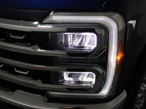 New 2026 Ford F250 Lariat w/ Chrome Package image 61