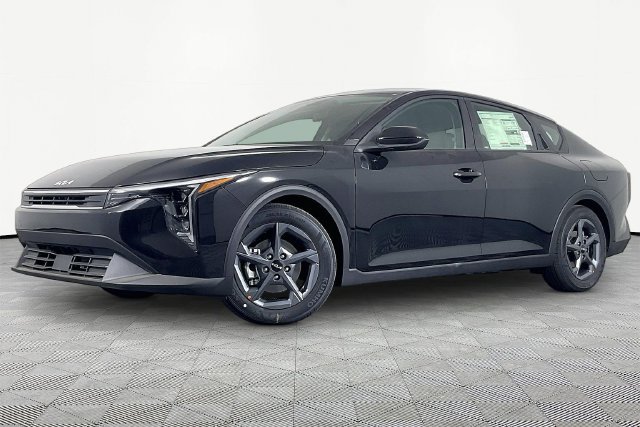 New 2026 Kia K4 FWD image 1