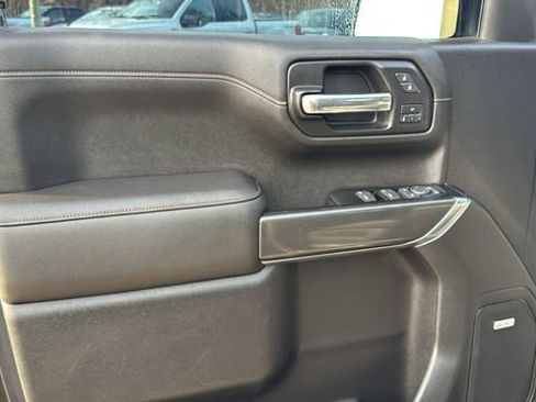 Used 2019 GMC Sierra 1500 AT4 w/ AT4 Premium Package image 10