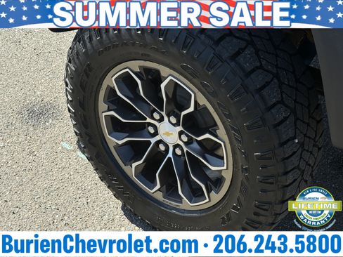 Used 2021 Chevrolet Colorado ZR2 AWD/4WD image 28