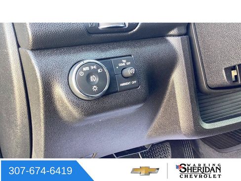 Used 2014 Chevrolet Traverse LTZ AWD/4WD image 17