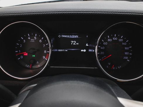 Used 2016 Ford Mustang Shelby GT350 w/ Technology Package image 14