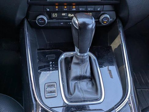 Used 2019 MAZDA CX-9 Touring w/ Touring Premium Package image 13