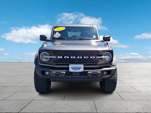 Certified 2023 Ford Bronco Wildtrak AWD/4WD image 2