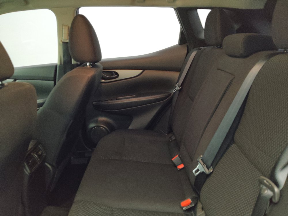 Used 2019 Nissan Rogue Sport S AWD/4WD image 18