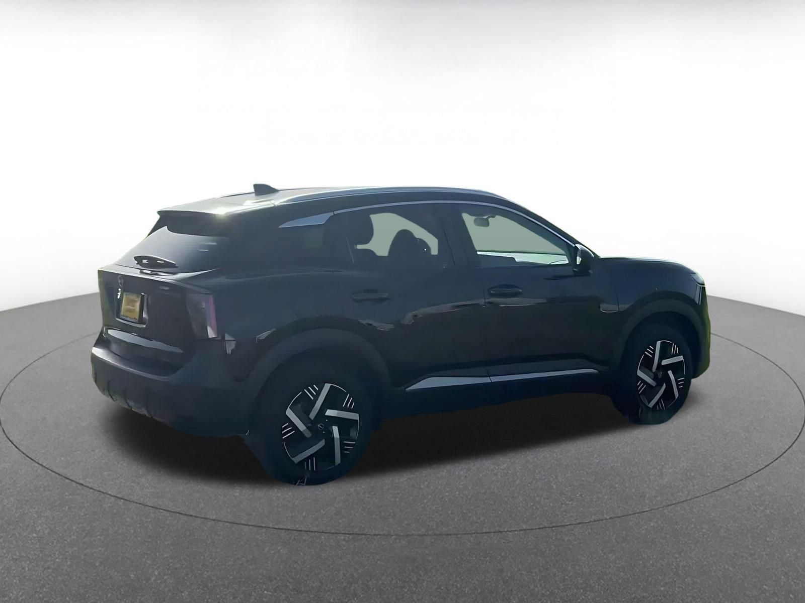Used 2026 Nissan Kicks SV w/ Cold Weather Package FWD image 14