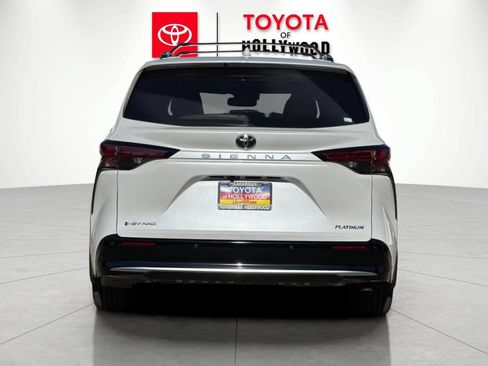 New 2026 Toyota Sienna Platinum AWD/4WD image 5
